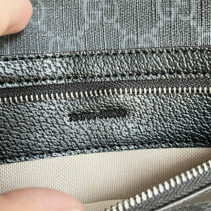 Picture of Gucci Mens Bags _SKUfw233562641fw
